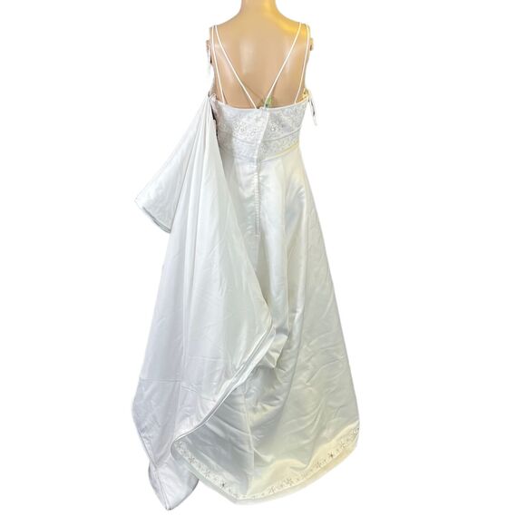 Signature Womens Wedding Dress Gown Beaded Bridal White Sheer Long Train - Picture 4 of 13